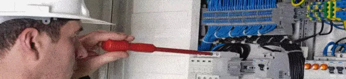 Ремонт электропроводки в Омске вызов электрика на дом electrical services Omsk